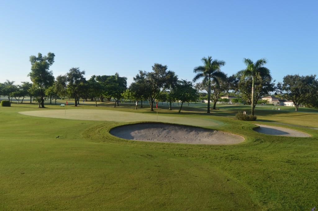 sand-bunkers-villagegolf